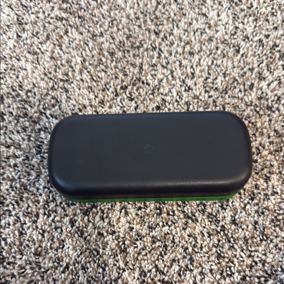 Kate Spade Green Glasses Case - Picture 6 of 7